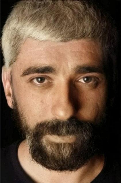 Asil Büyüközçelik - Actor Profile Photo
