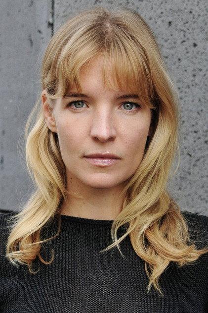 Bea Brocks - Actor Profile Photo
