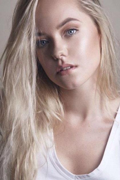 Ashley de Lange - Actor Profile Photo