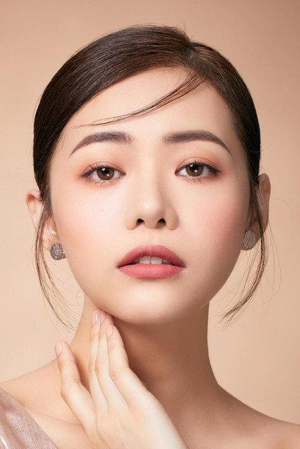 Polly Lau - Actor Profile Photo