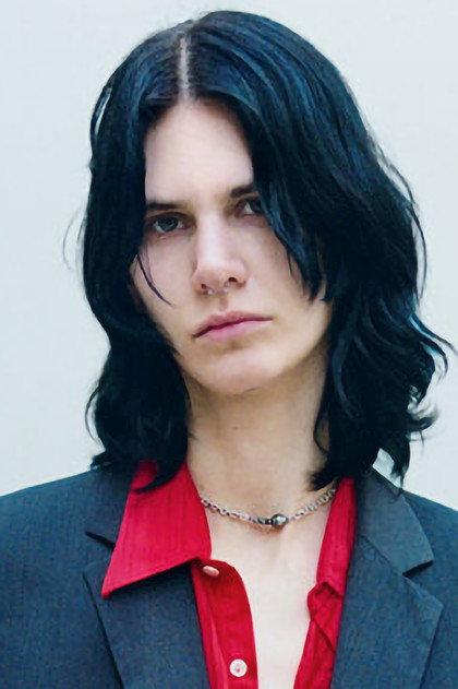 Niki Elisabeth Geux - Actor Profile Photo