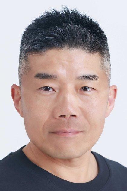 Atsushi Imaruoka - Actor Profile Photo