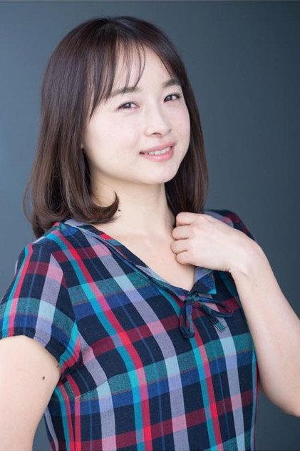 Sarasa Tani - Actor Profile Photo