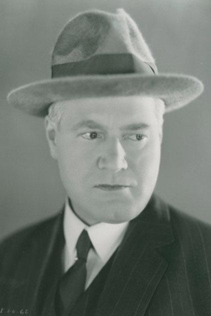 Mathias Taube - Actor Profile Photo