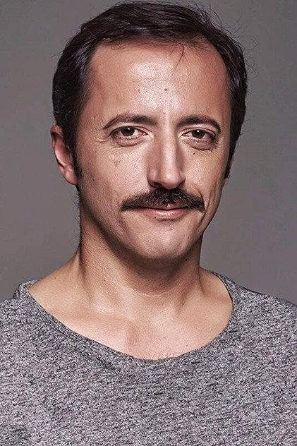 Enrique Asenjo - Actor Profile Photo