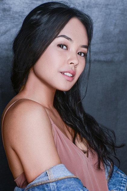 Chelsea Clark - Actor Profile Photo