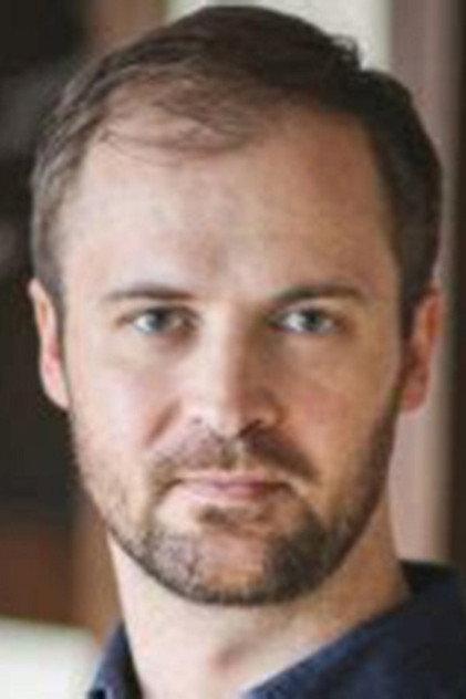 Elliot Travers - Actor Profile Photo