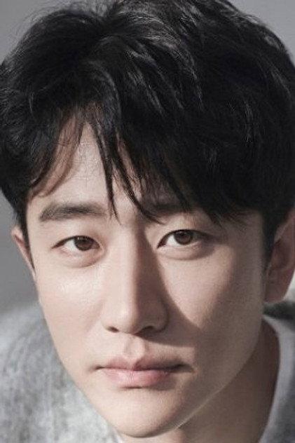Huang Xuan - Actor Profile Photo