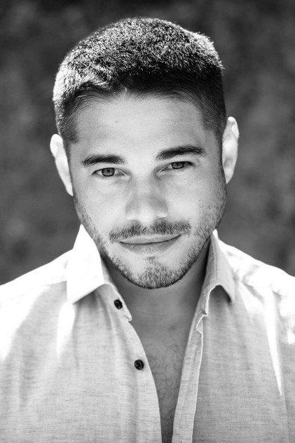 Paul Robert - Actor Profile Photo