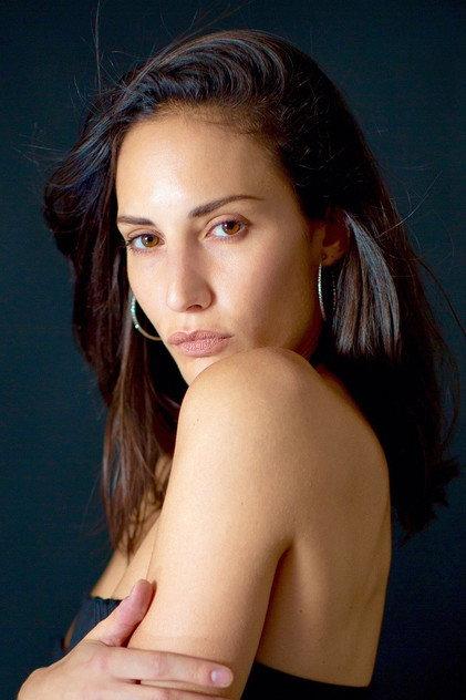 Lea Vlamos - Actor Profile Photo