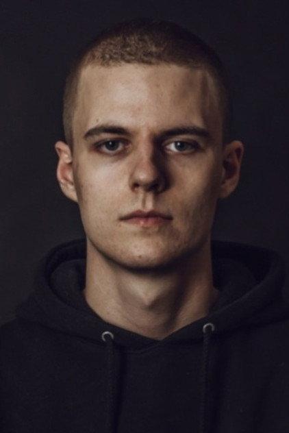 Alex Stoldt - Actor Profile Photo