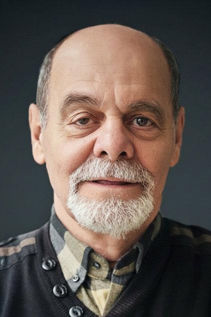 Burçak Evren - Actor Profile Photo