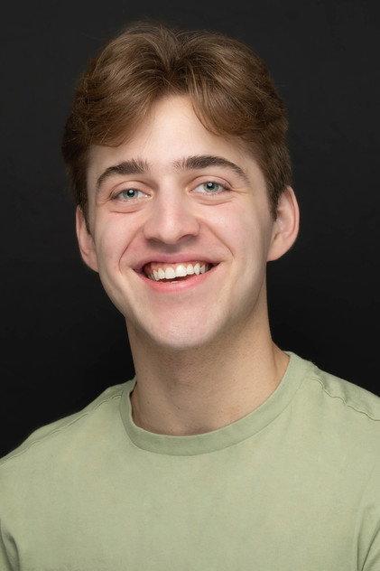 Zach Schnitzer - Actor Profile Photo