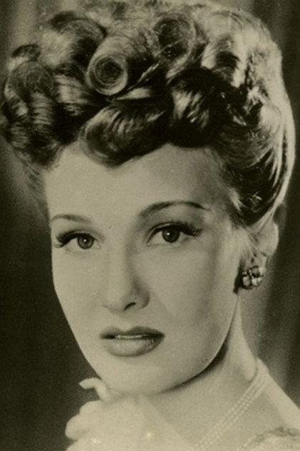 Cécile Ossbahr - Actor Profile Photo