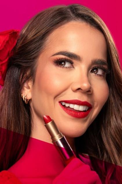 Laura de León - Actor Profile Photo