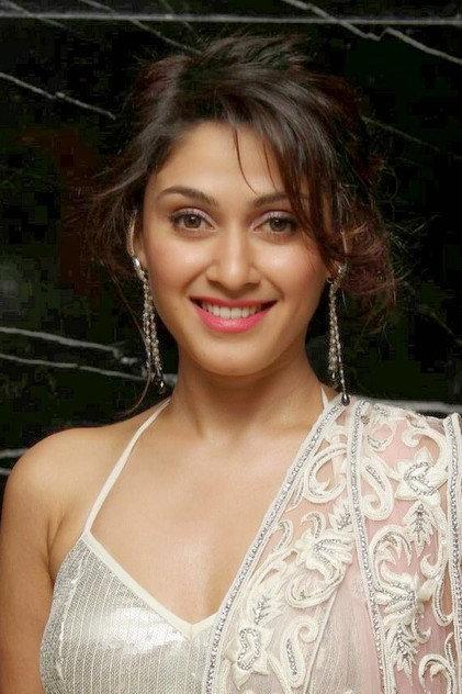 Manjari Fadnnis - Actor Profile Photo
