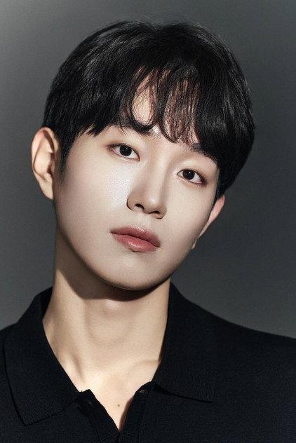 Lee Ji-bom - Actor Profile Photo