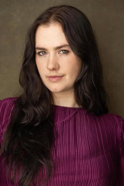 Madeleine Potter - Actor Profile Photo