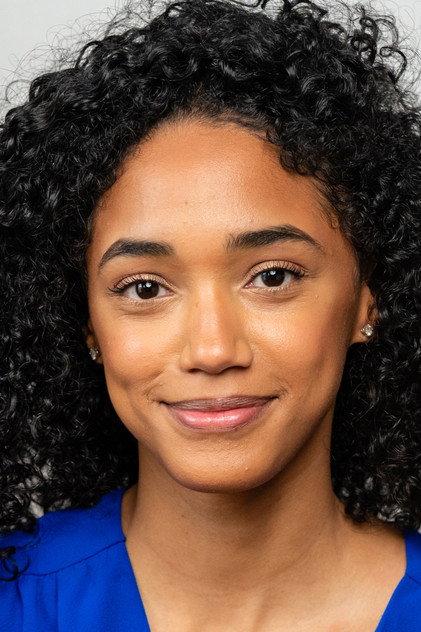 Lia Cubilete - Actor Profile Photo