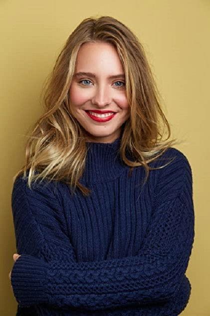 Meghan Oberholzer - Actor Profile Photo