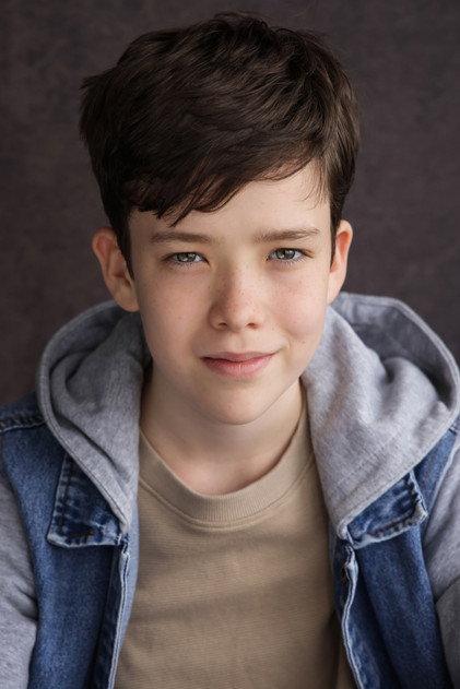 Maxwell Andrews - Actor Profile Photo