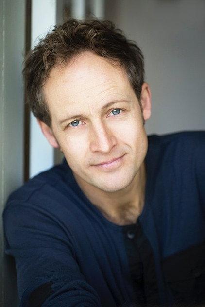 Fraser Brown - Actor Profile Photo
