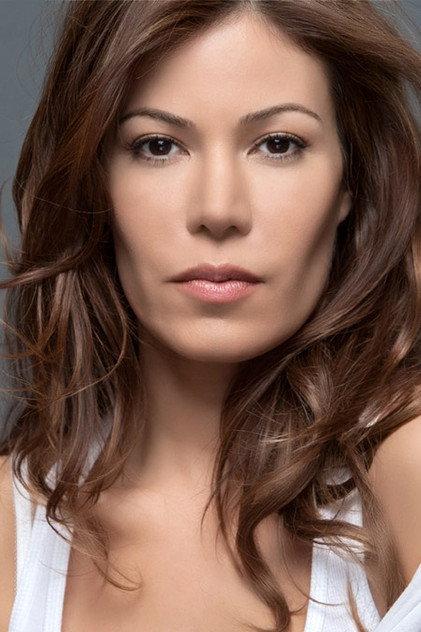 Iris Almario - Actor Profile Photo
