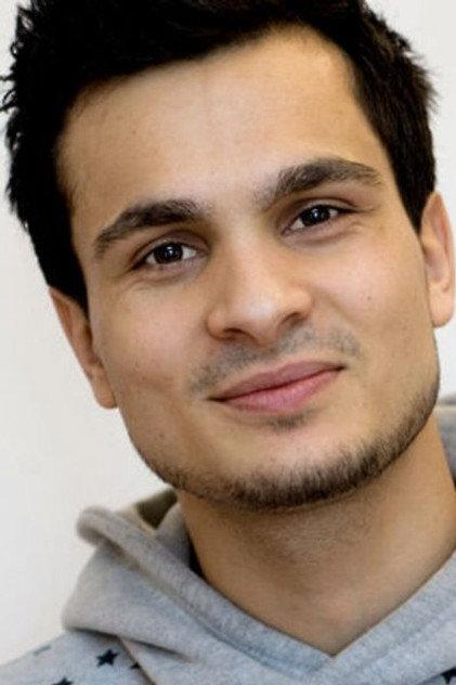 Simon Mathew - Actor Profile Photo