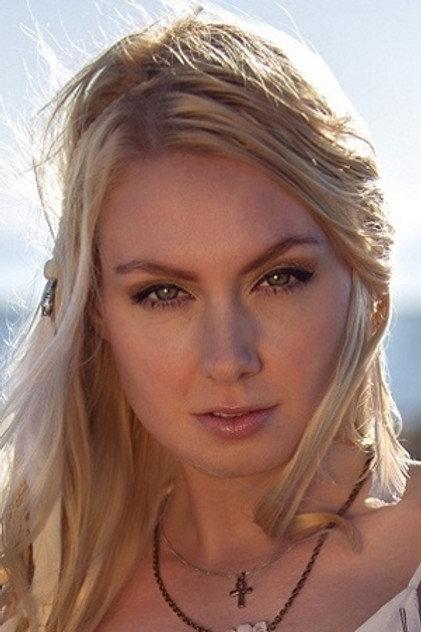 Christina Martine - Actor Profile Photo