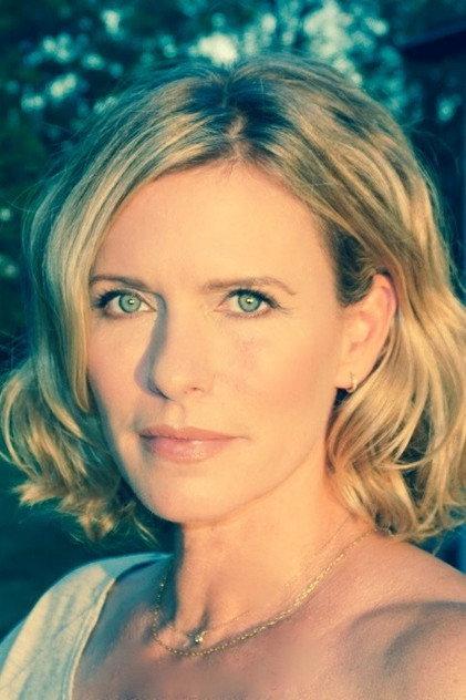 Noelle Evans - Actor Profile Photo