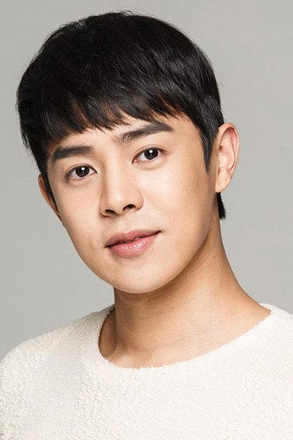 Alexander - Actor Profile Photo