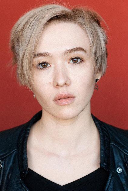 Yulia Usadova - Actor Profile Photo