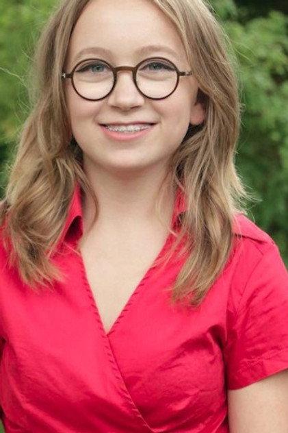 Emma Pi - Actor Profile Photo