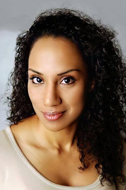 Monica Peña - Actor Profile Photo