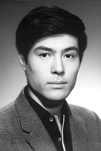 Gō Katō - Actor Profile Photo