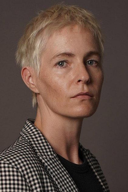 Sarah Huston - Actor Profile Photo