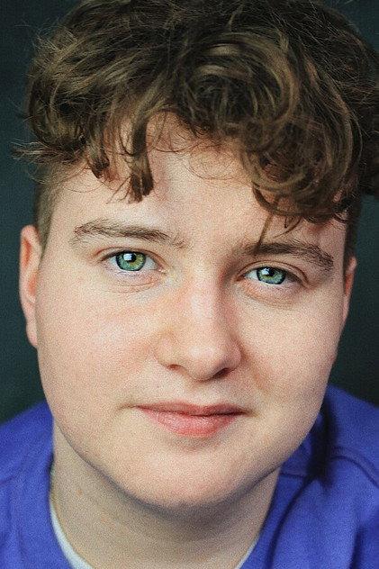 Ellie Courtiour - Actor Profile Photo