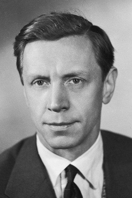 Aleksandr Grave - Actor Profile Photo