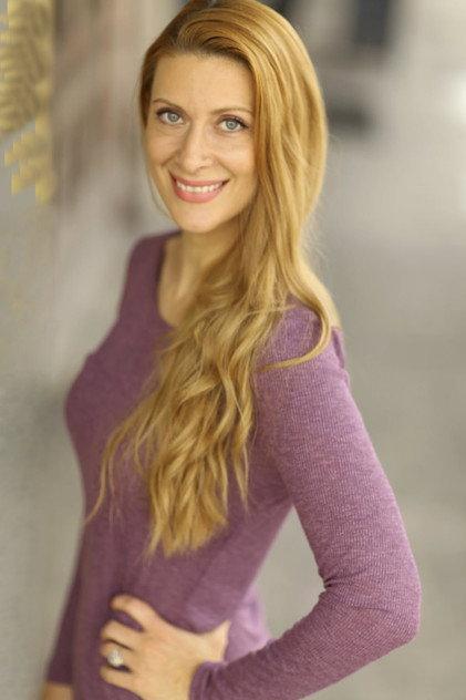 Fiona McQuinn - Actor Profile Photo