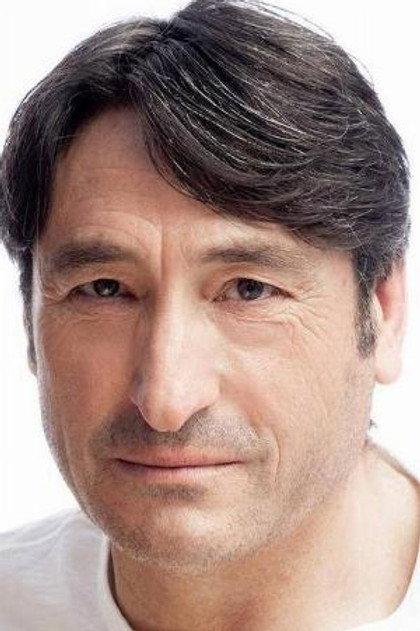 Carmelo Gómez - Actor Profile Photo
