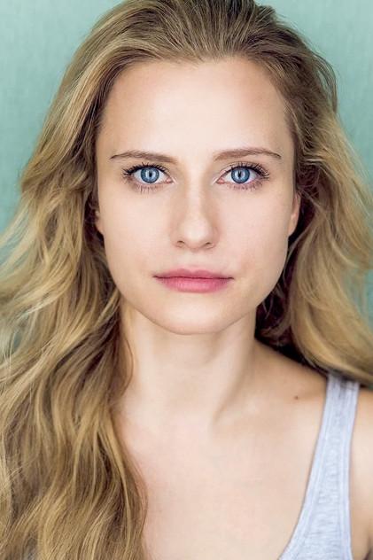 Olivia Horton - Actor Profile Photo