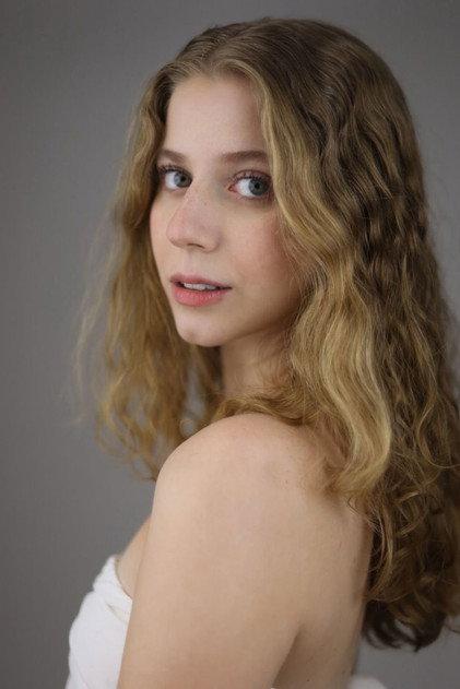 Vitória Araldi - Actor Profile Photo