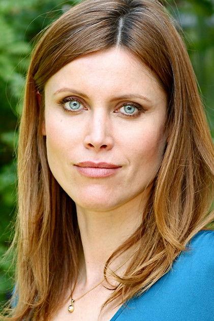 Silvia Šuvadová - Actor Profile Photo