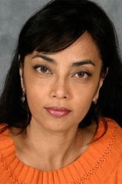 Naila Azad - Actor Profile Photo