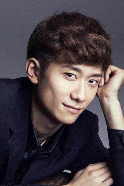 Zhang Yishan - Actor Profile Photo