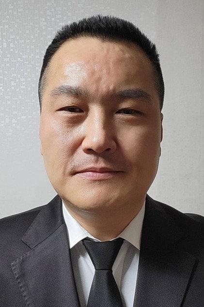 Choi Eun-suk - Actor Profile Photo
