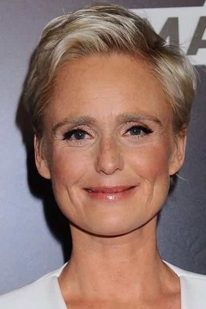 Kinga Preis - Actor Profile Photo
