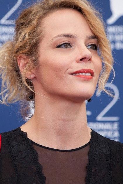Marina Esteve - Actor Profile Photo