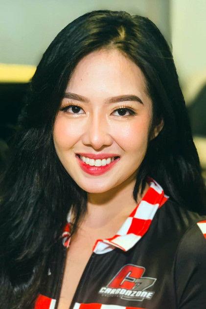 Amor Lapus - Actor Profile Photo