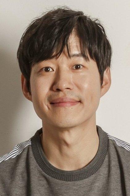 Yu Jun-sang - Actor Profile Photo